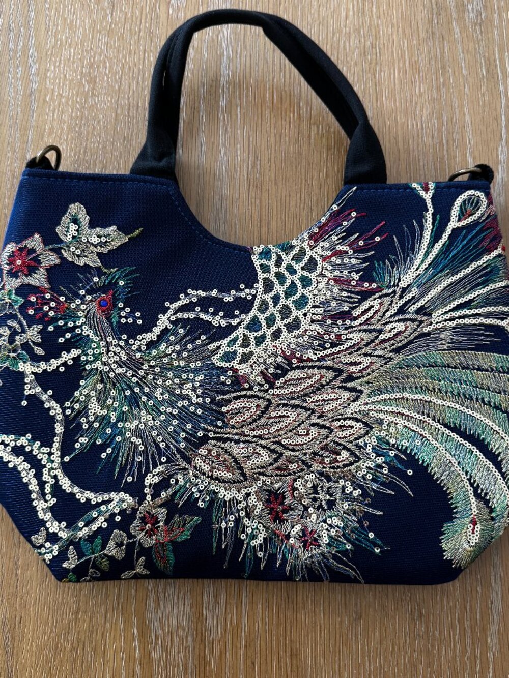 Vintage Sequins Peacock Handbag Embroidery Pendants Zip Closure Clean